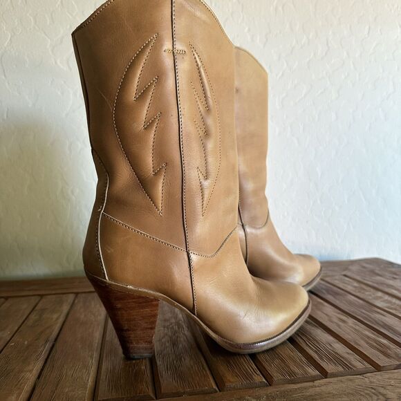 Vintage TOWN & COUNTRY Brown Leather Western style Boots Size 6b - Picture 2 of 9